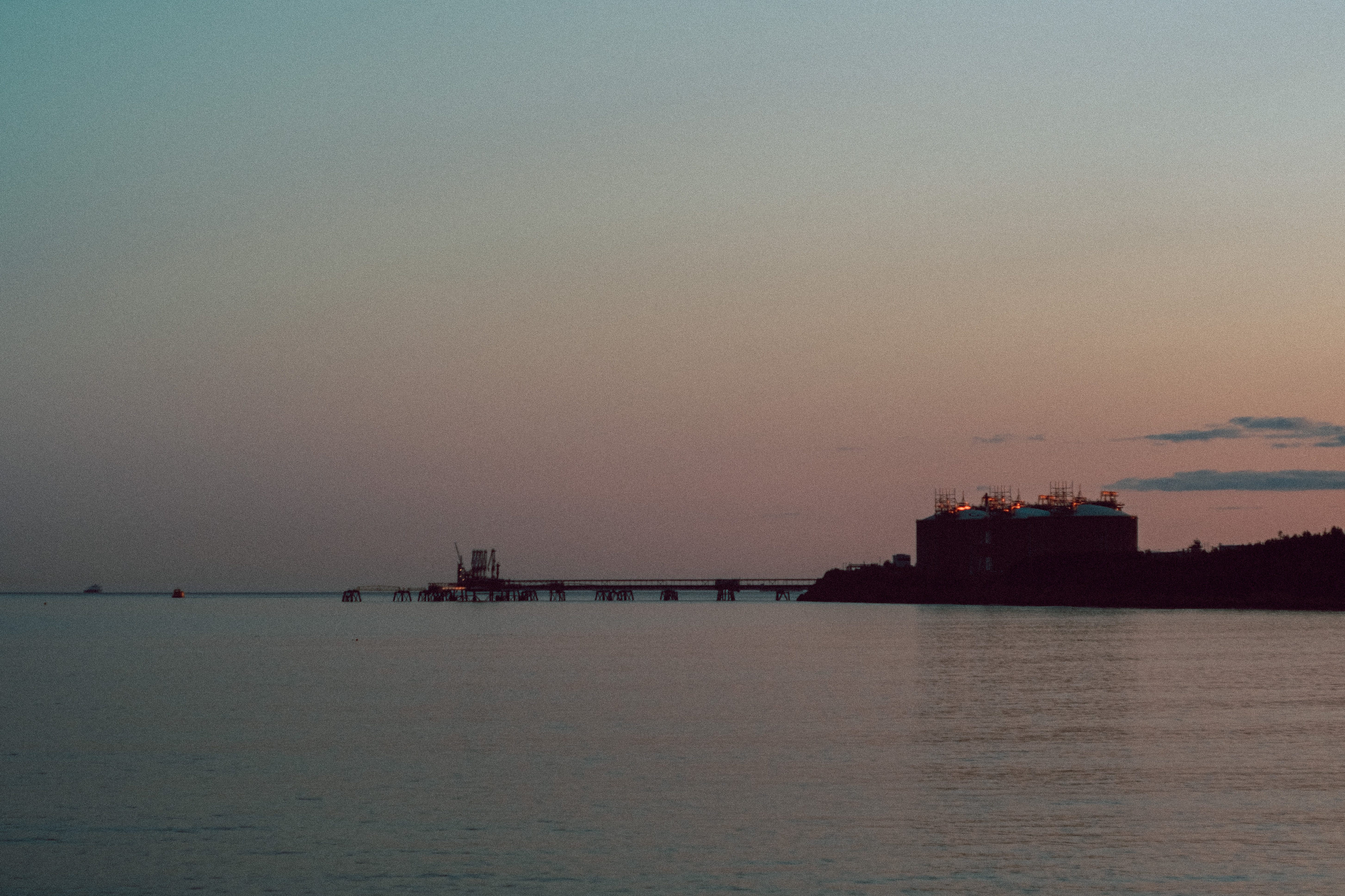 LNG Port Mispec Beach