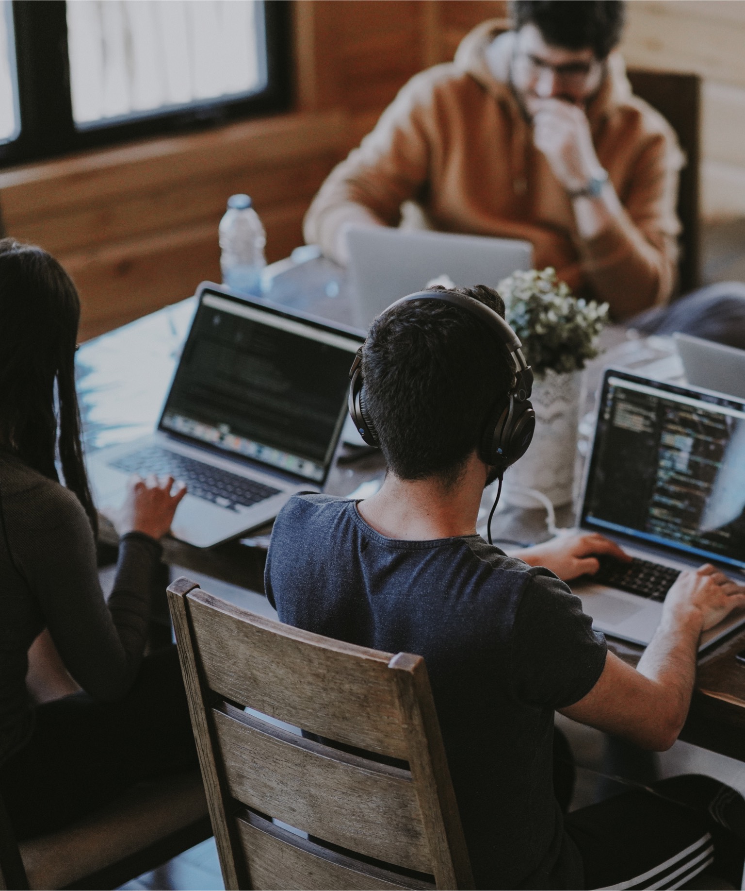 Nextnav Certified Nextnav - Download Classic Dark Wallpaper | Mobile