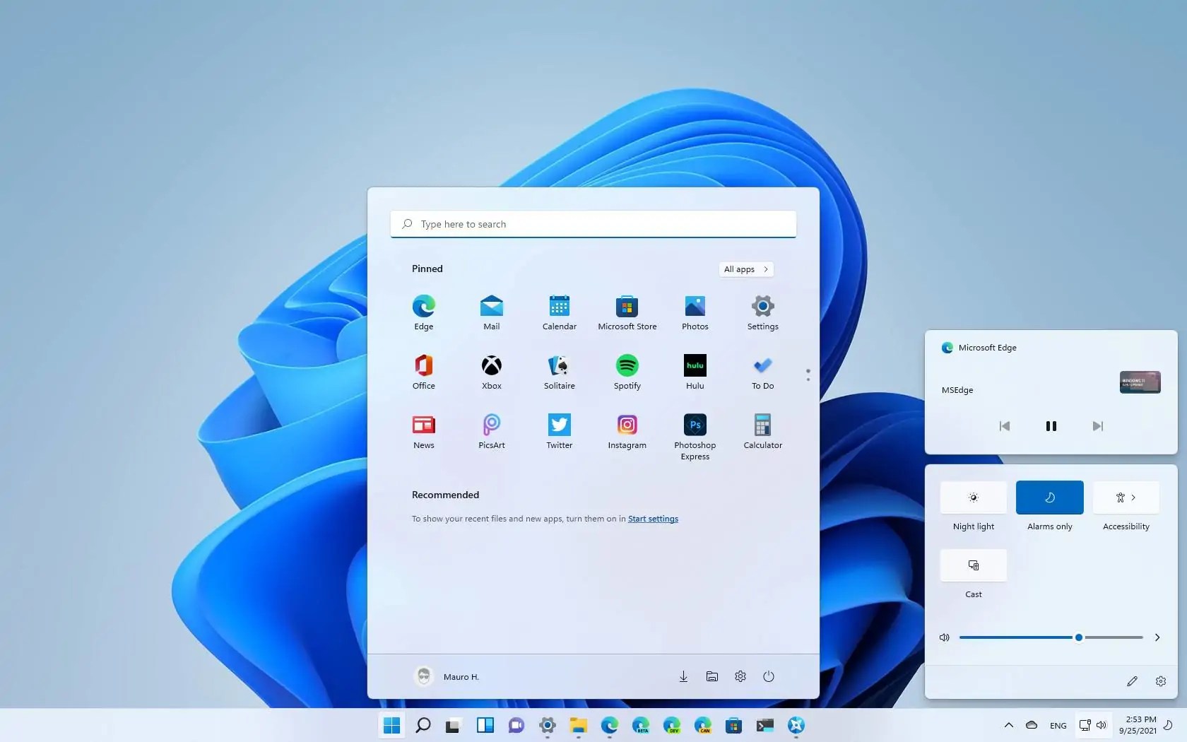 Windows 11 New Features Coutureklim - Premium Gradient Art - 8K