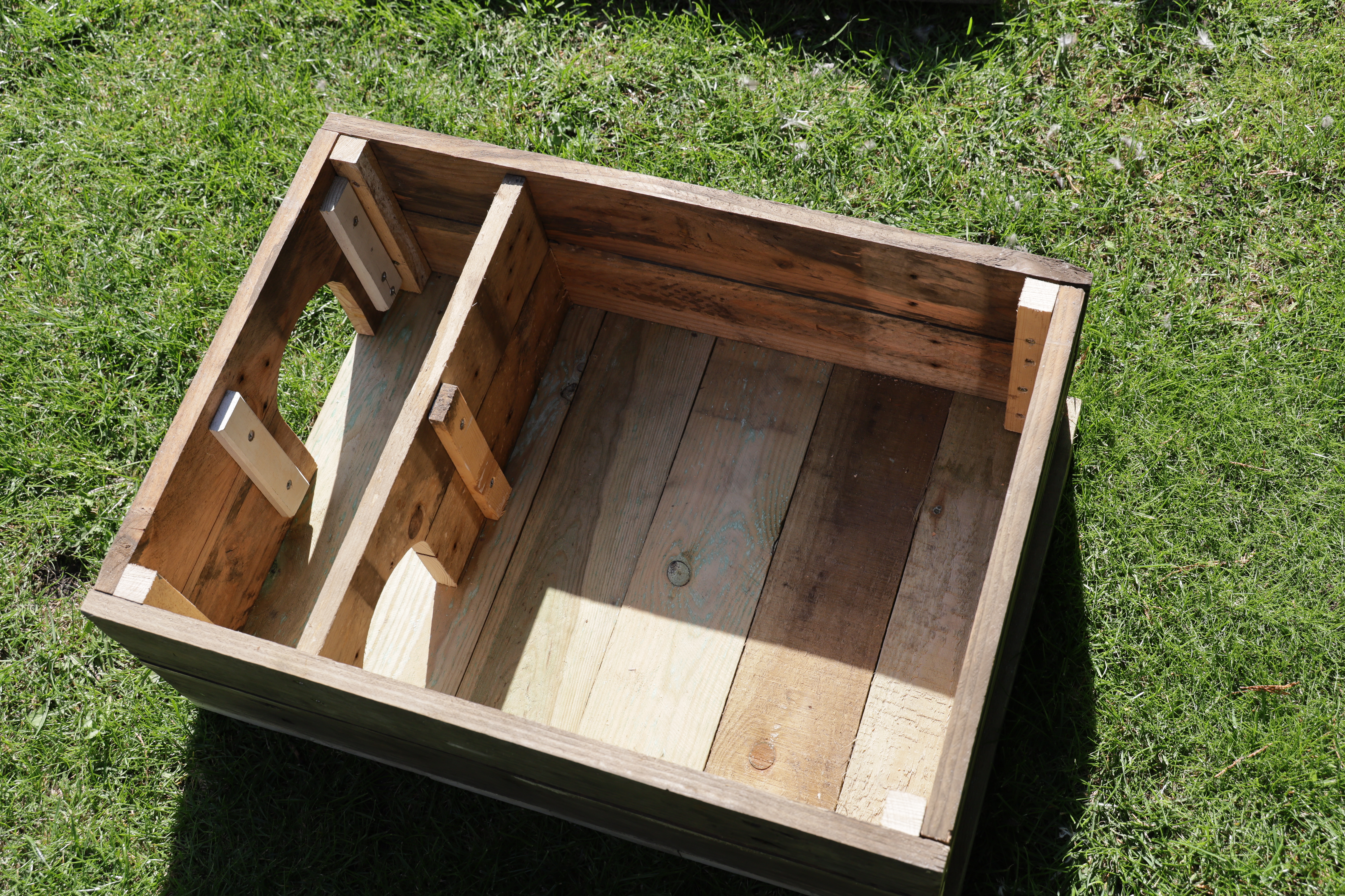 How To Make A Simple Hedgehog House From Scrap Pallet Wood