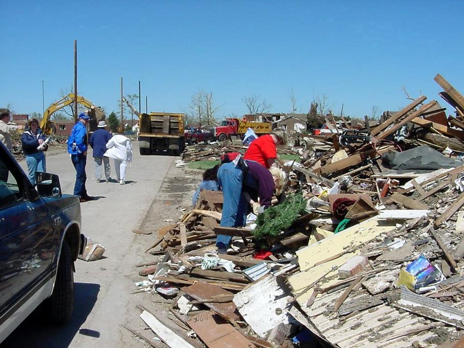 wallpapers Hoisington Ks Tornado Prom tornado talk