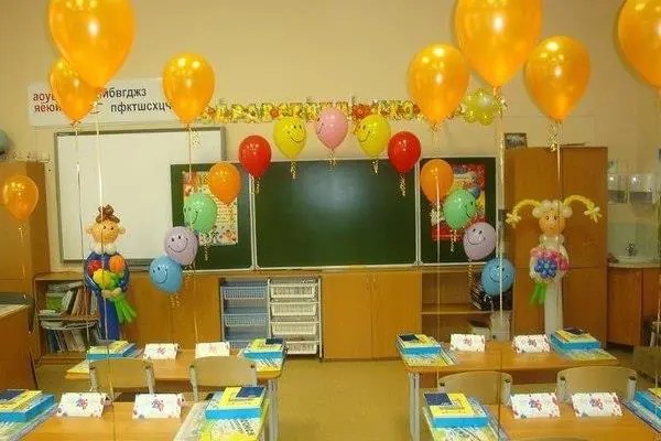 разрисовать коридор своими руками в группе колокольчик