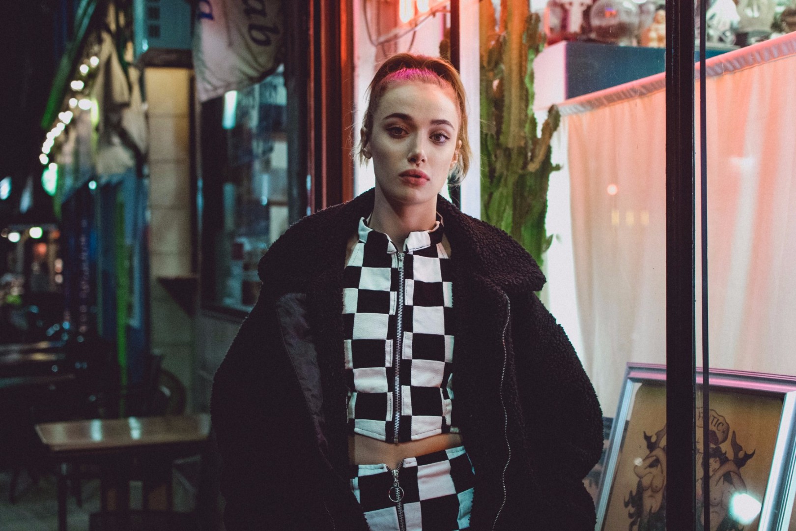 pics Olivia O'brien Iphone Wallpaper c heads magazine