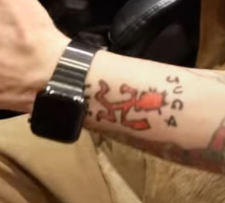 Steve-O Gets His Hatchetman Tattoo! | Faygoluvers 400_x_443_jpg