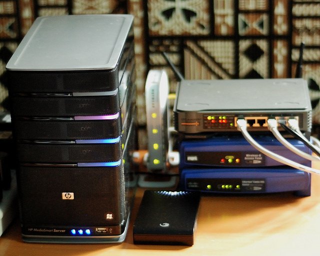 Cloud Backup Backing Up Your Data Wigan Expressit - Artistic Full HD Minimal Wallpapers | Free Download