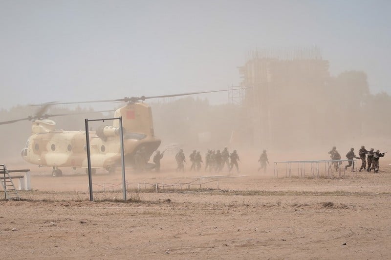 مركز إسرائيلي: الحرب بين المغرب والجزائر سيناريو رهيب يهدد شمال إفريقيا مركز إسرائيلي: الحرب بين المغرب والجزائر سيناريو رهيب يهدد شمال إفريقيا