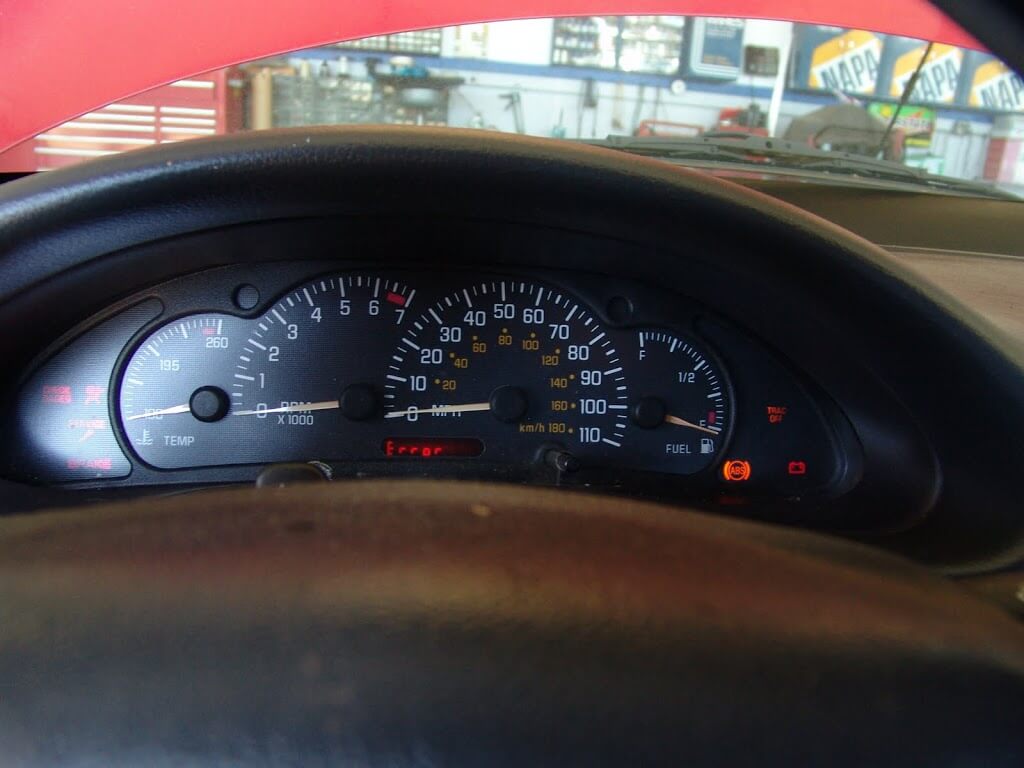 Used 2000 Pontiac Sunfire Specs Mpg Horsepower Safety Ratings Carsdirect Checked the fuses and theyre all fine.