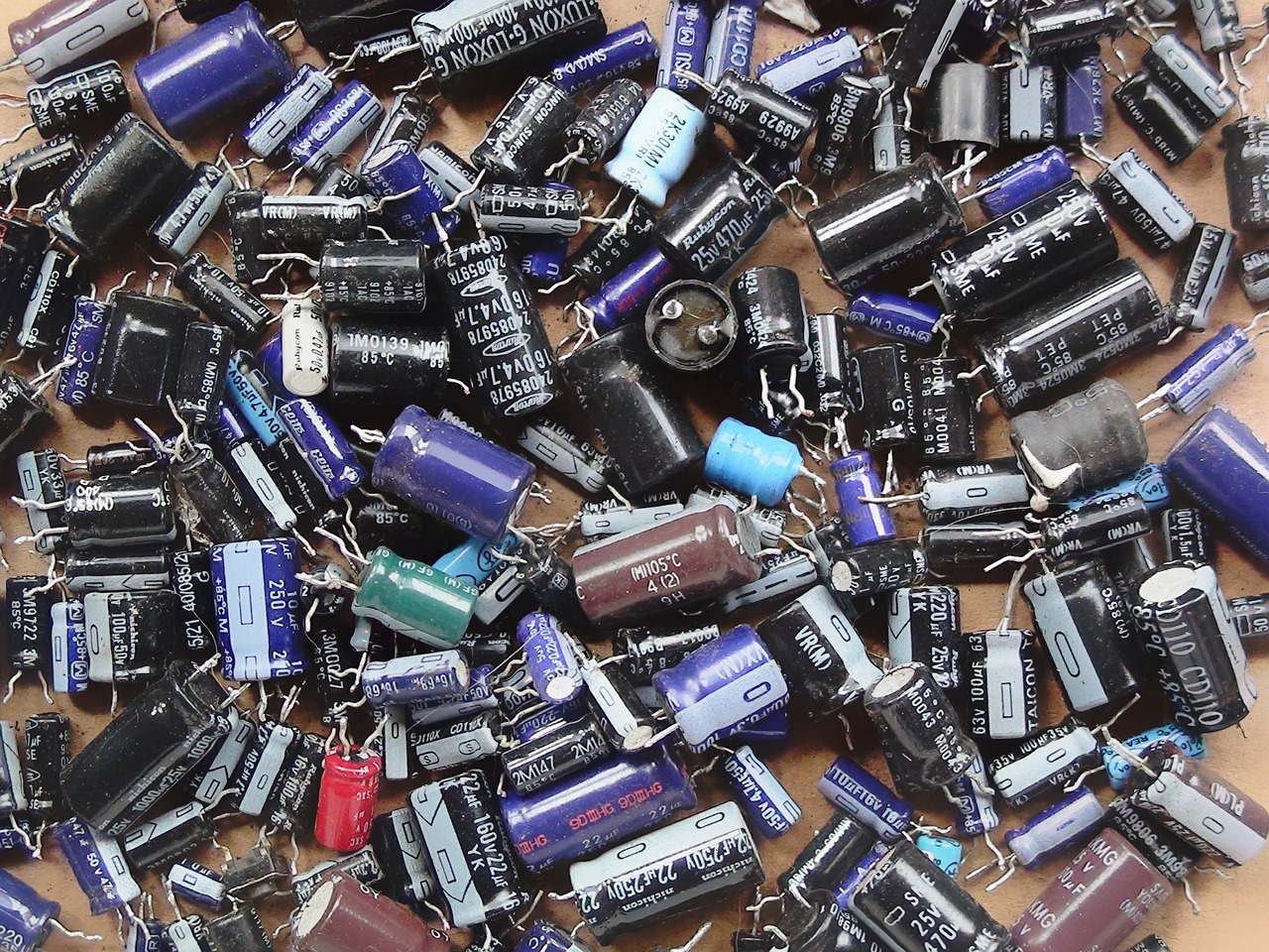 Explained Drone Capacitor Added To Filter Noise Best