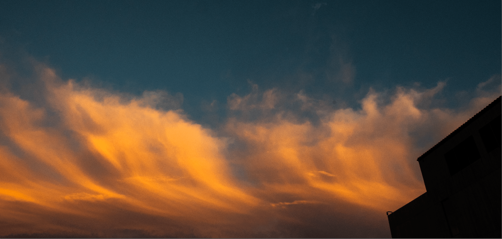 Alejandra Abad Clouds First Flow Visualization - Download Elegant Geometric Background | Desktop