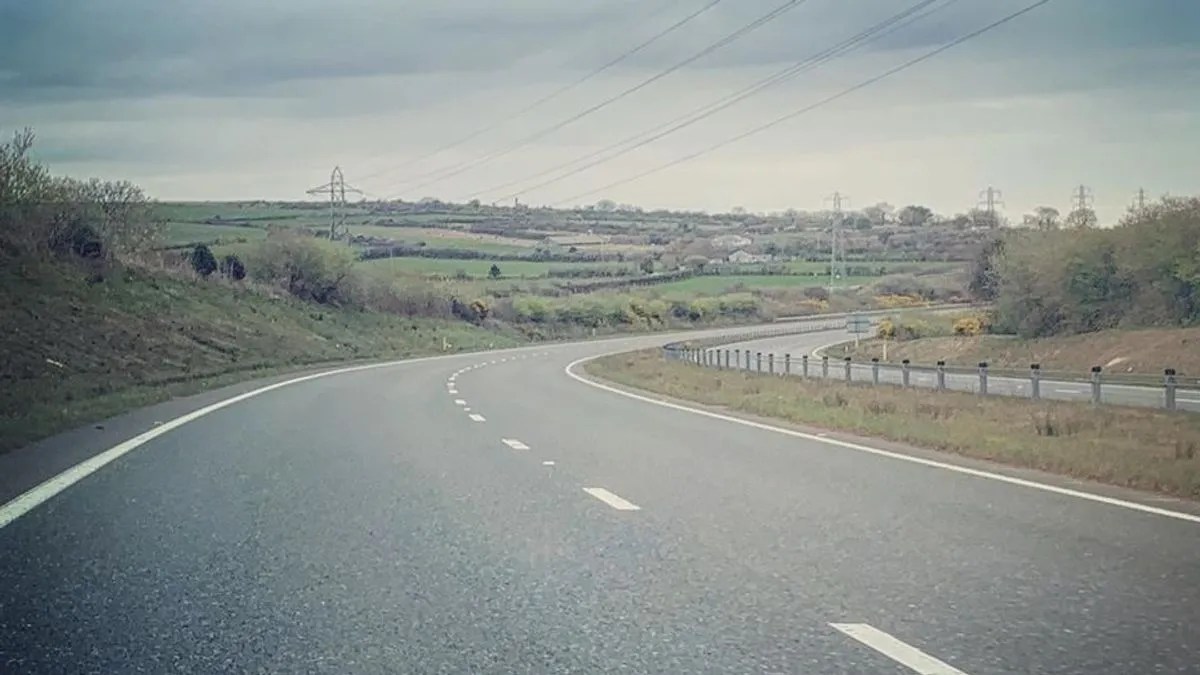 A30 Cornwall Delays: People Walking on Road Causes Traffic Near Hayle [LIVE UPDATES] (2026)