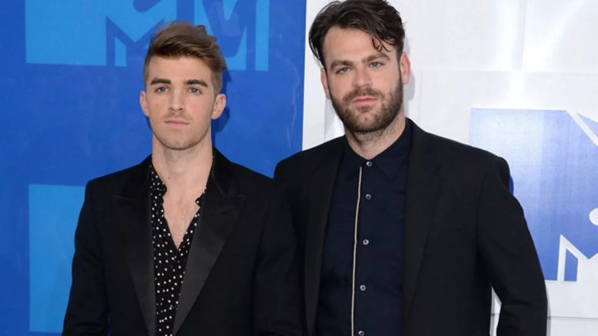 DJ duo Chainsmokers boast about penis size: '17 inches combined' - Daily  Star