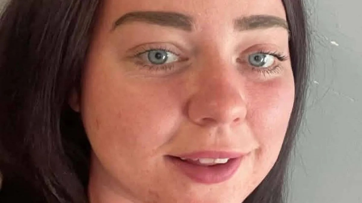 Devon Woman's Horrific Experience with Primark Sandals: A Warning for Buyers (2026)