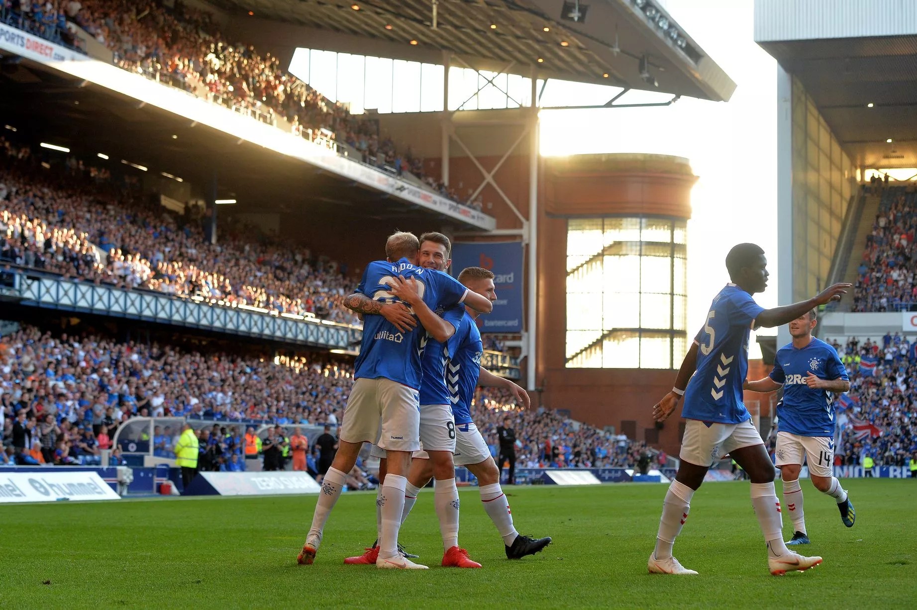 Das ibrox stadion vor einem spiel der rangers. Steven Gerrard S Ibrox Debut As Glasgow Rangers Manager Liverpool Echo