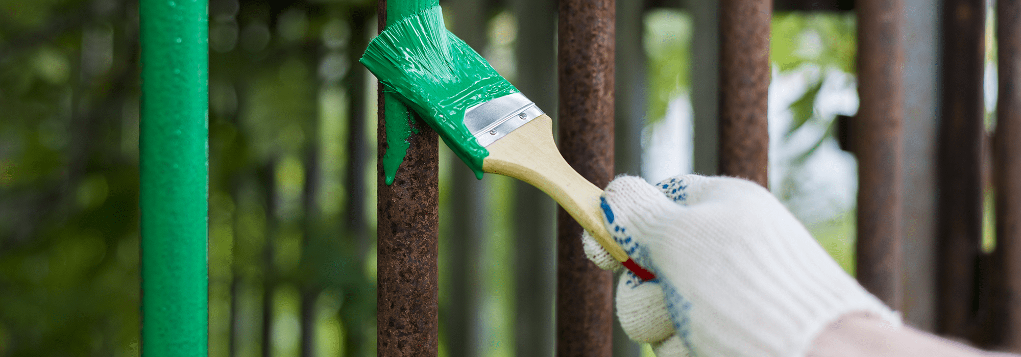 Pour décaper une ancienne peinture, il convient d'utiliser une buse plate qui permet de souffler un flux d'air chaud qui couvre une surface . Comment Repeindre Un Portail En Fer Cdiscount