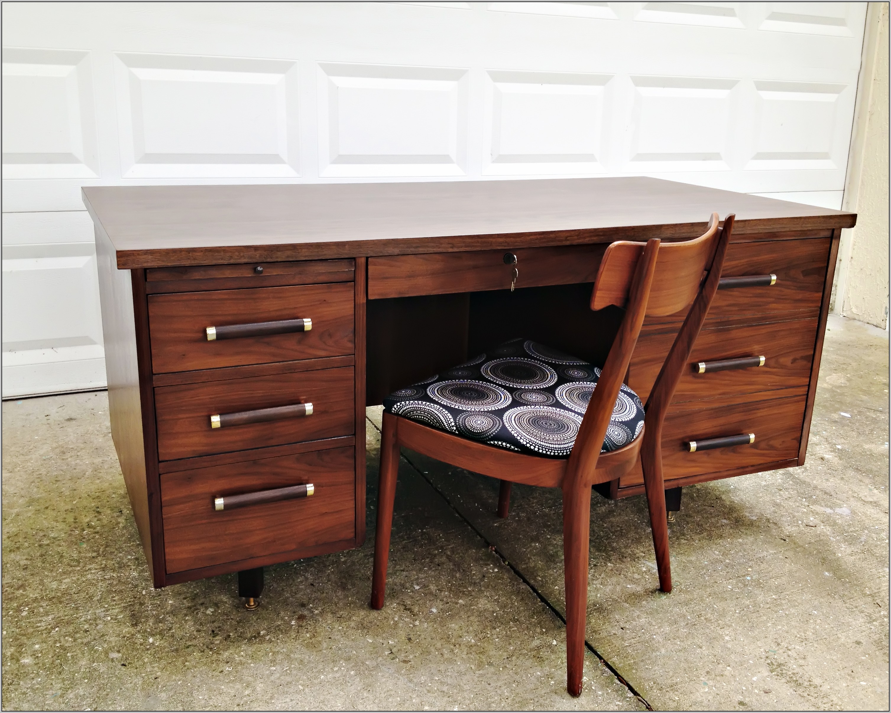 Mid century modern desk with hutch