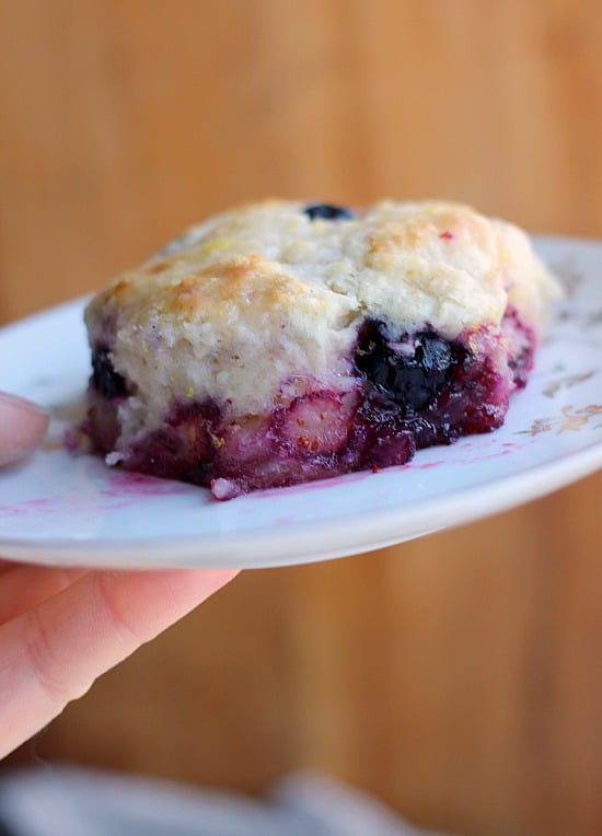 wallpapers Blueberry Buttermilk Biscuits With Lemon Glaze blueberry biscuits with lemon glaze