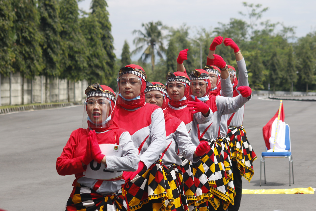 Meski Terbatas, Lomba Senam Kreasi HUT Kota Mungkid ke-37 Berjalan Meriah -  BorobudurNews
