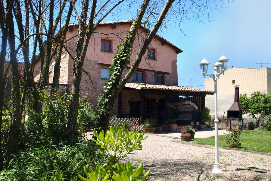 Donde Dormir Y Donde Comer Ayuntamiento De Camprovin