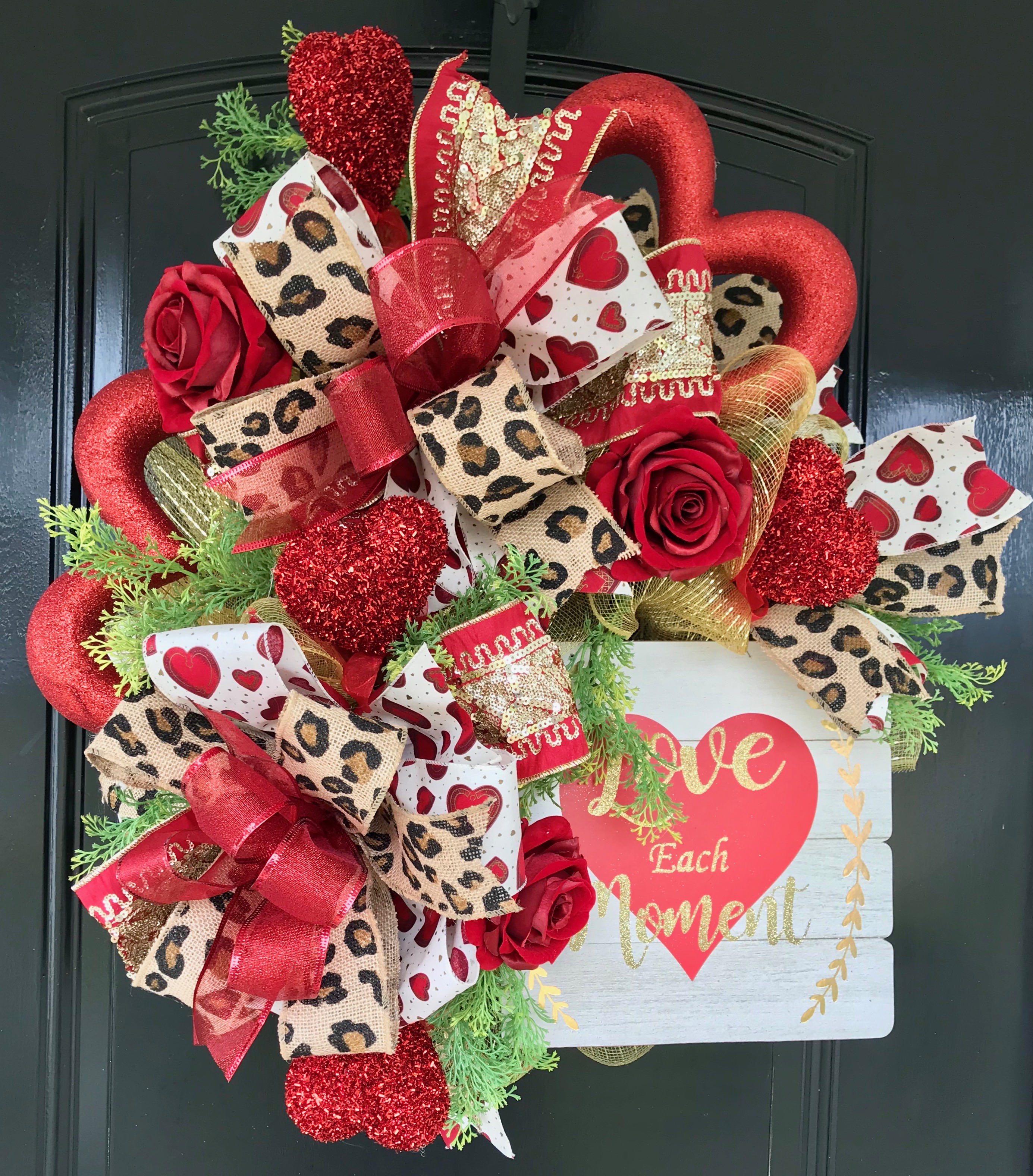 Diy funky valentine's day wreath tutorial