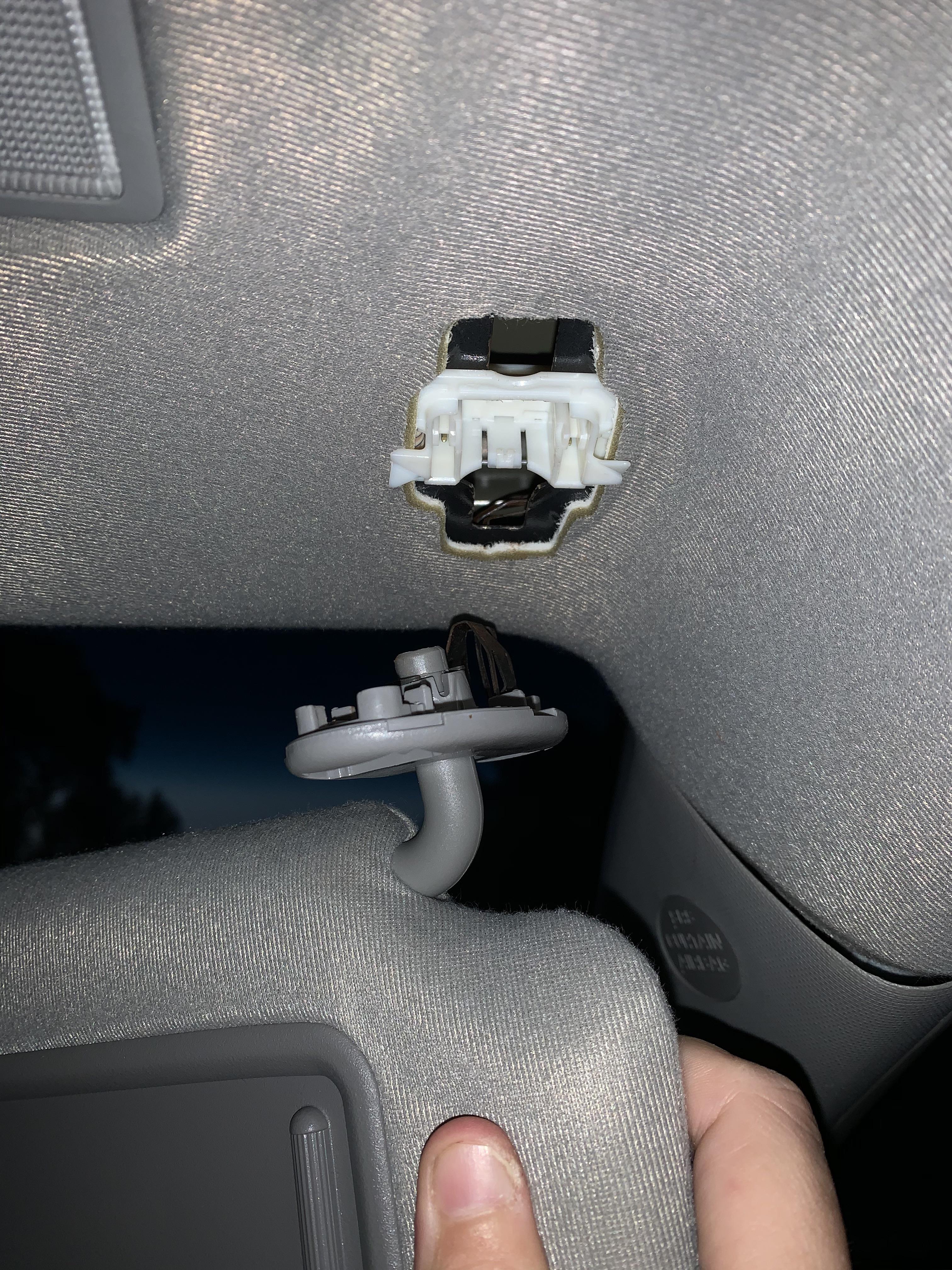 2008 toyota camry visor recall