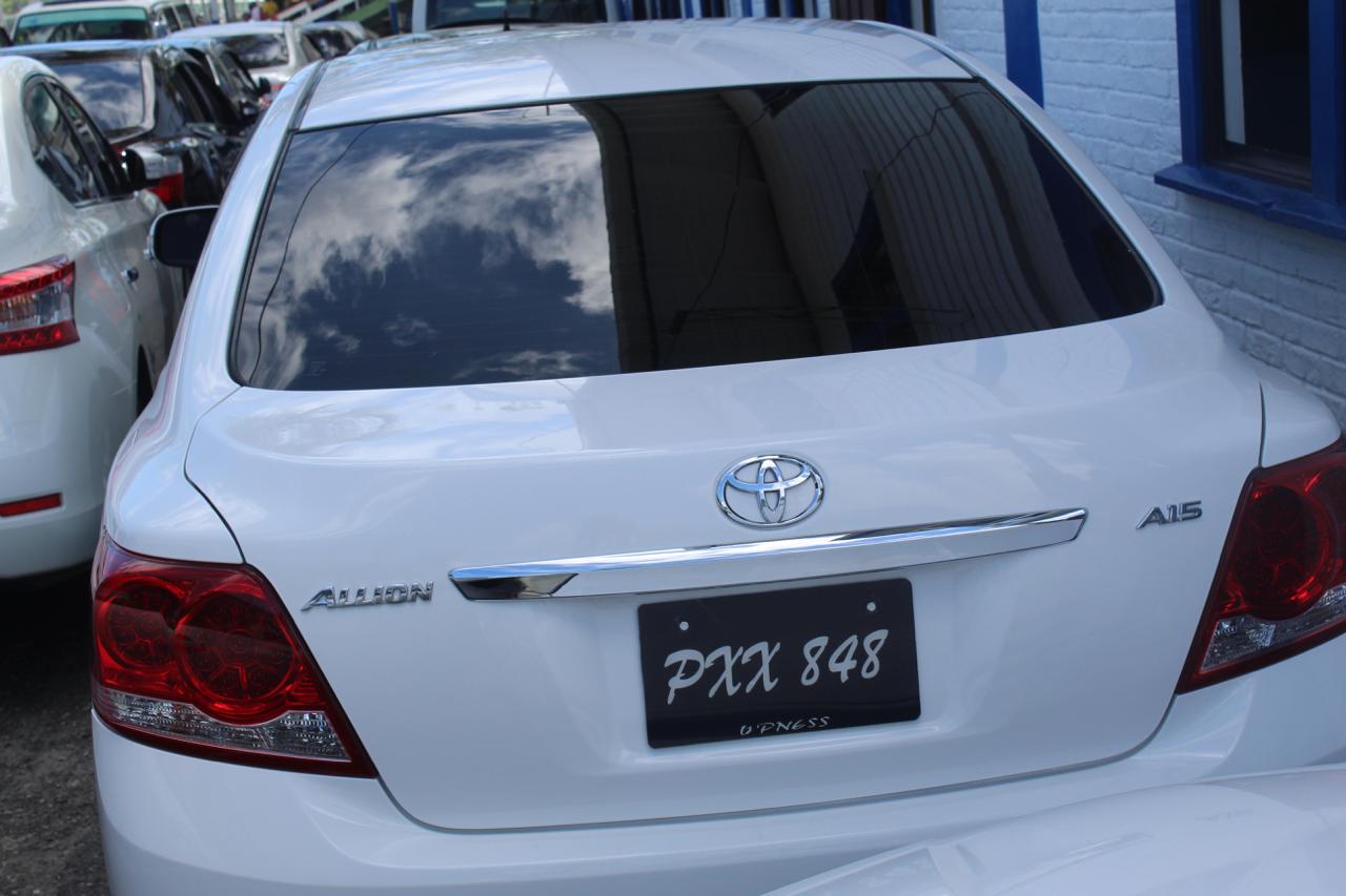 27 Vehicles Impounded For Having Fancy Number Plates