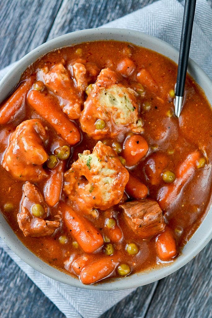 Slow cooker beef and herbed dumpling stew