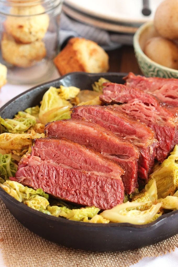 Classic Corned Beef With Cabbage And Potatoes Instant Pot Recipes Fry a sunny-side egg with rest of the oil and place on top of rice and beef.