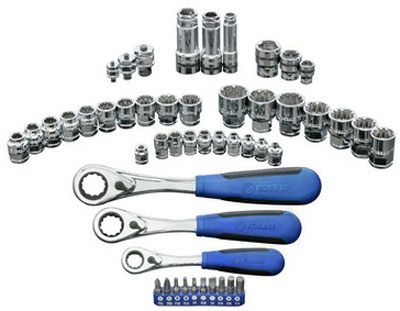 Kobalt Xtreme Access 47 Piece Set Drive Set In The Pass Through Sockets Sets Department At Lowes 