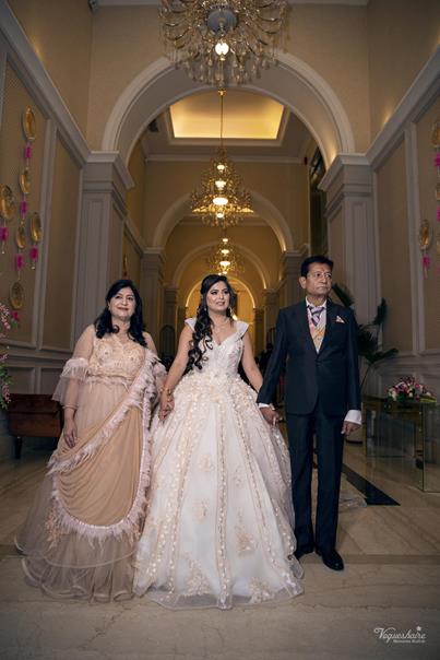 Noor And Akshay An Engagement With A Cinderella Bride And Her Gorgeous Gown Trail Witty Vows
