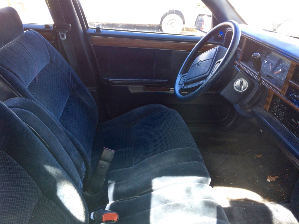 pics 1990 Dodge Dynasty Interior tobor i mozdzen kancelaria prawnicza