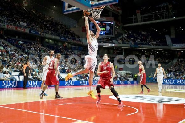 Klig Basket Kliping bola basket 1.