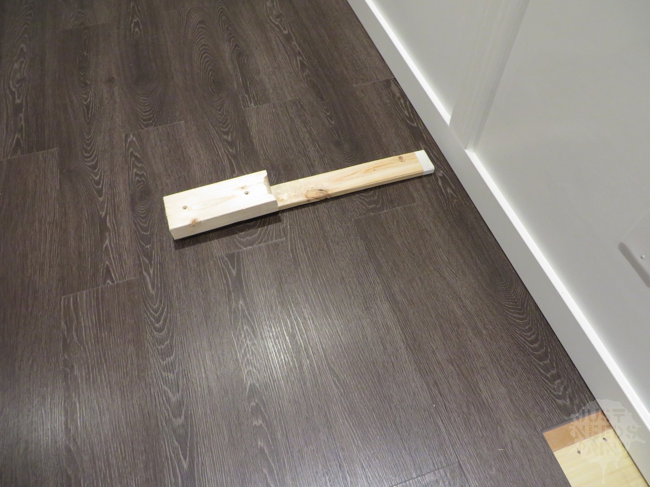 How To Remove Baseboard Without Damaging Wall Or Molding 
