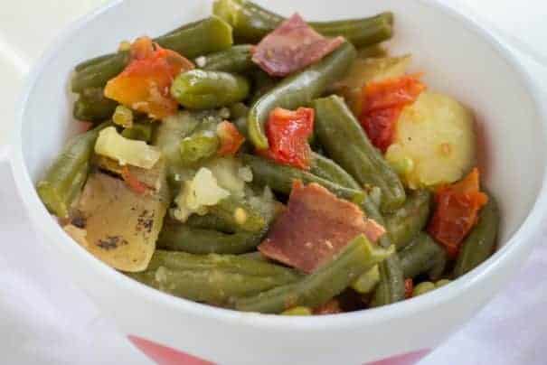 25 delicious slow cooker side dishes (for a potluck, bbq or busy