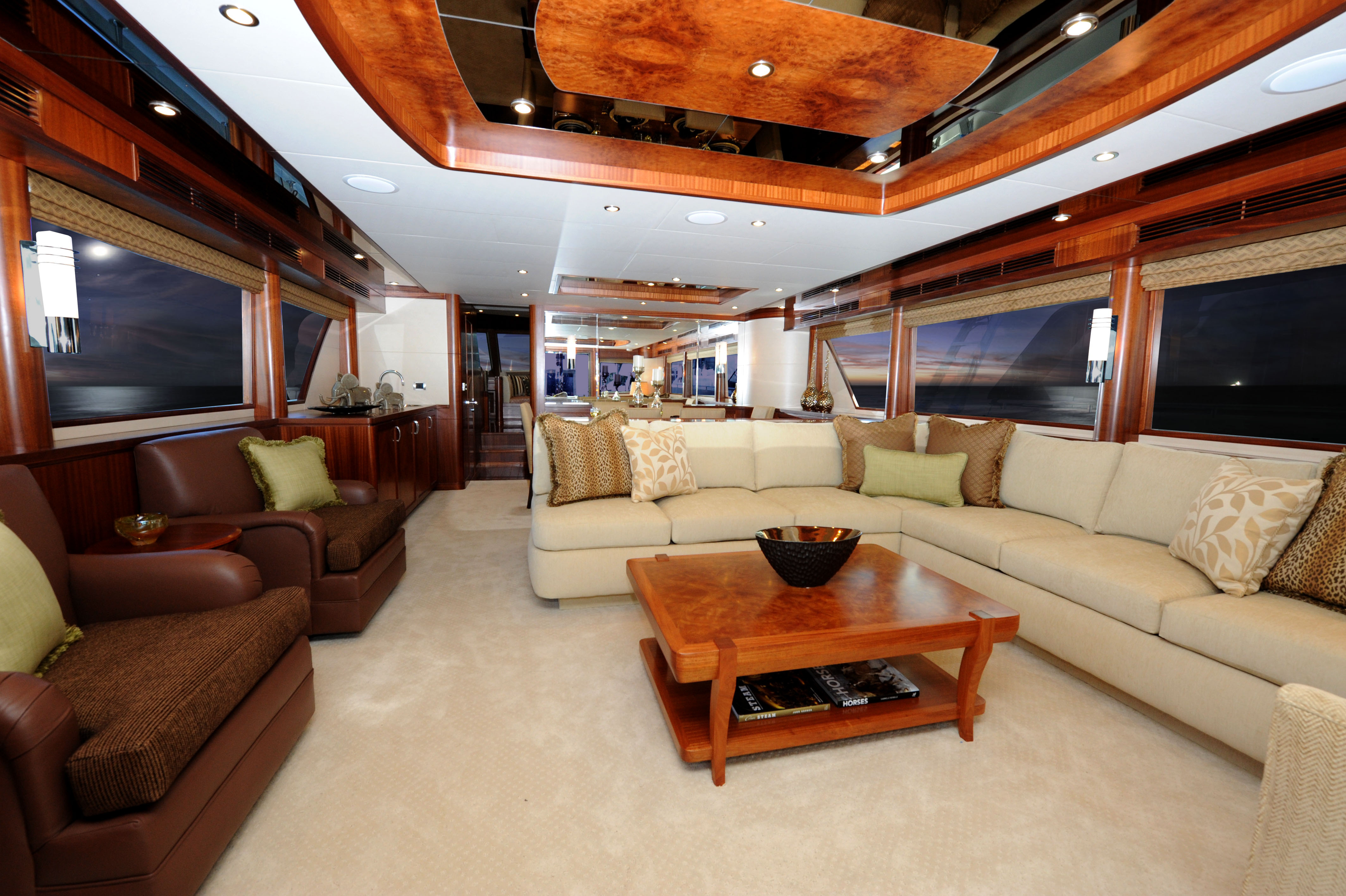 O Nine Vesseljoin - Premium Light Photo Gallery - Retina