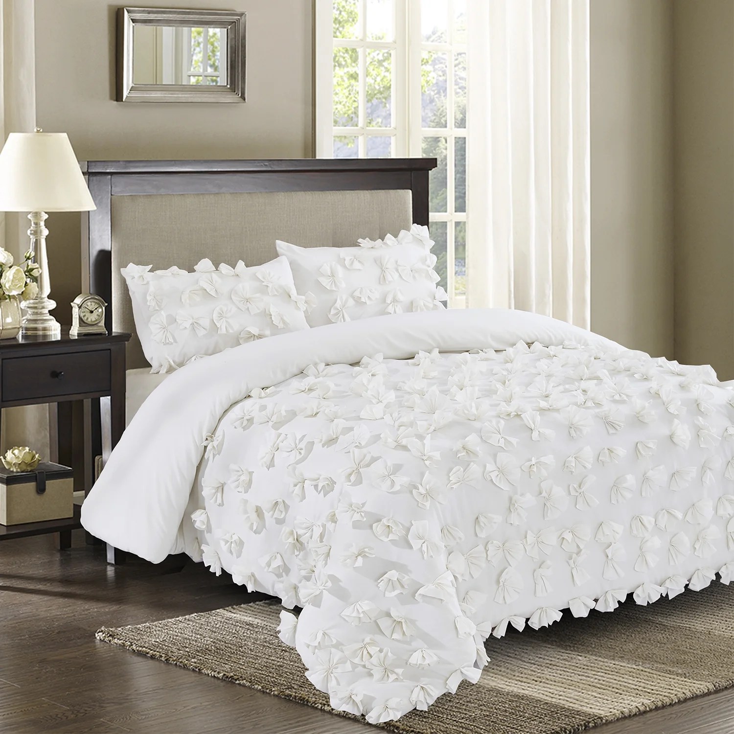 Macy's down alternative comforter king. 3 piece handsewn bow ties romantic king size comforter set ivory premium microfiber fabric shabby chic style hypoallergenic poly fill bedding
