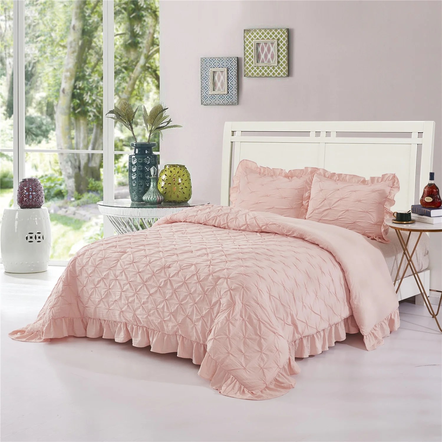 Color is instead needed to create a centerpiece, and king size bedding sets now offer brilliant shades to consider. 3 Piece Pinch Pleated Blush Comforter Set King - Pintuck