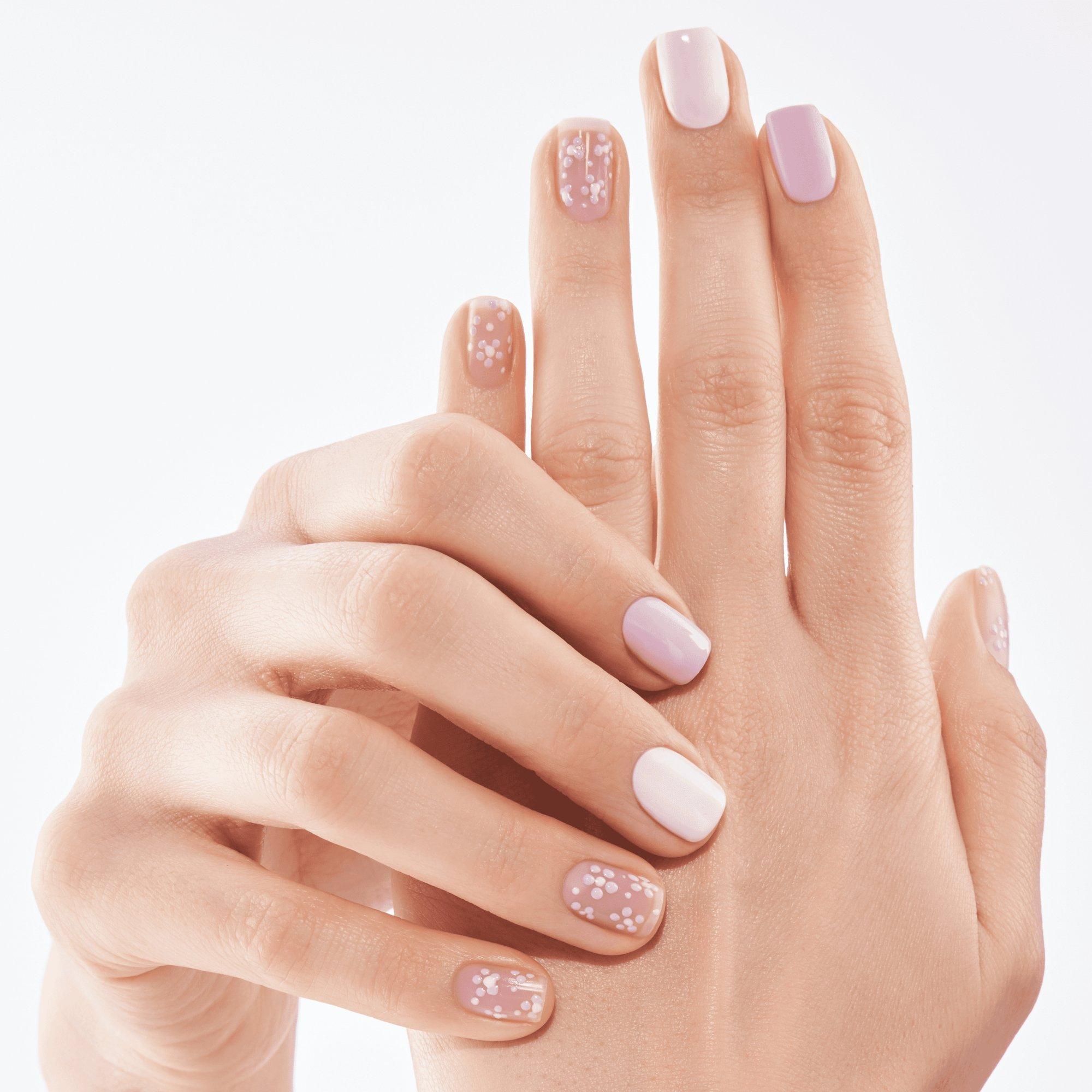 Acheter en ligne les produits essence studio nails uv gel nail polish