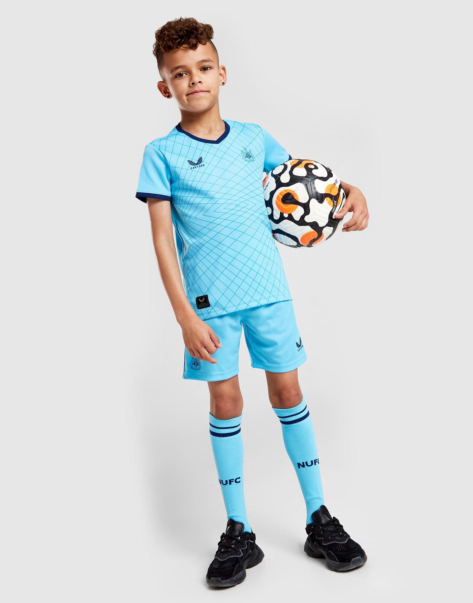 Newcastle united and british sportswear brand castore have launched the magpies’ new black, grey and gold away kit, which is available to buy now at shop.nufc.co.uk and at the st. Castore Newcastle United Fc 2021 22 Third Kit Children