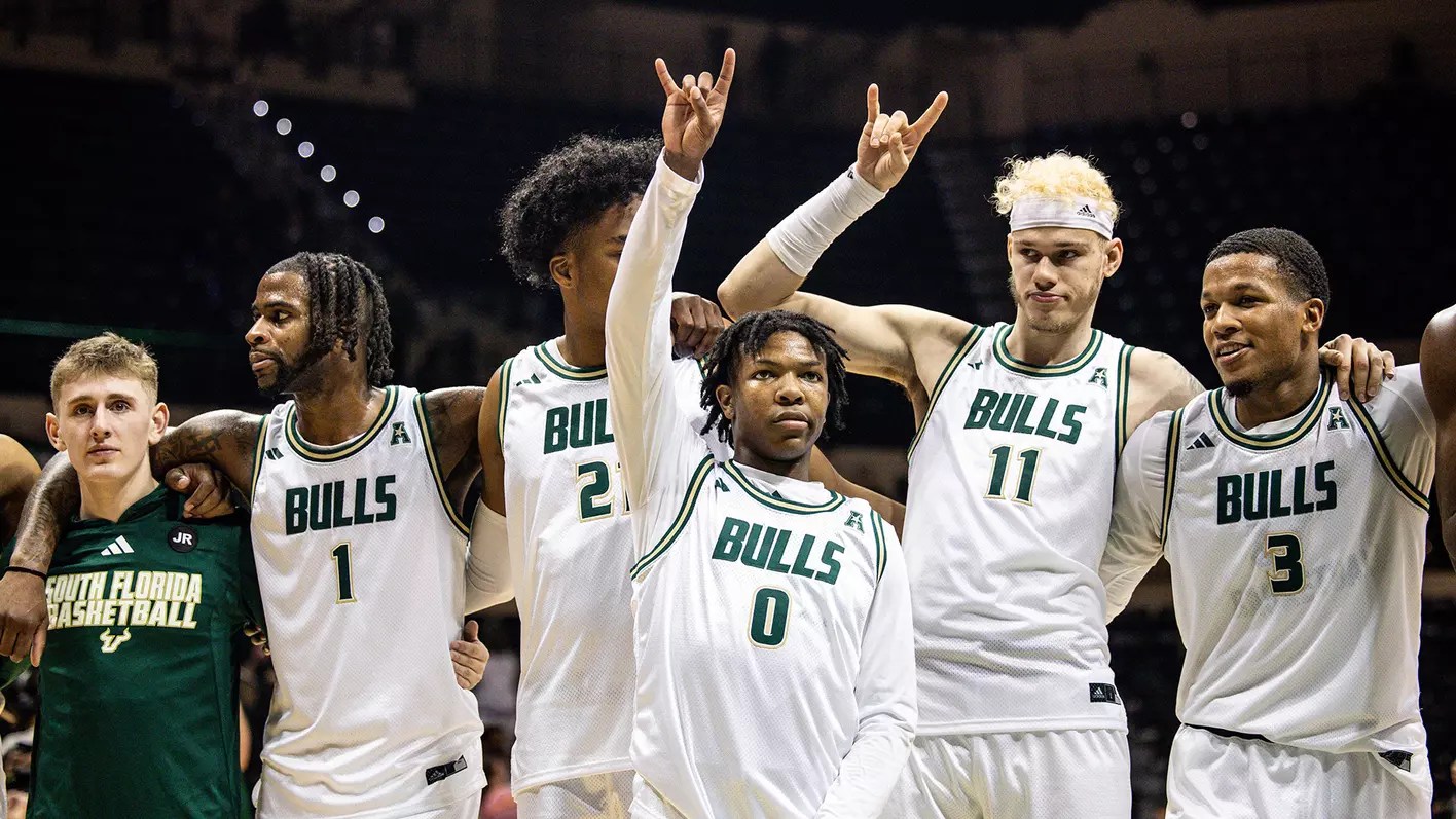 🔥 South Florida vs Louisville: Red-Hot Bulls vs Short-Handed Cardinals — Best Bets, X-Factors & Prediction