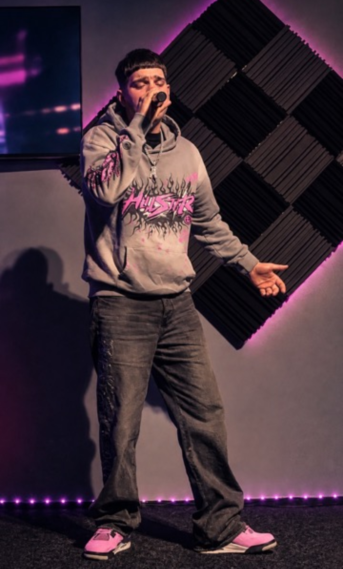 Certified Stunna Balances Confidence With Personal Expression