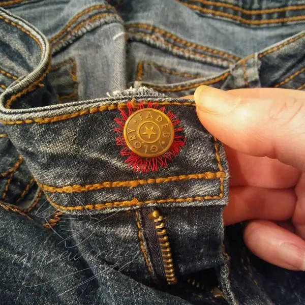 Is it possible to remove this jean button? : r/sewhelp