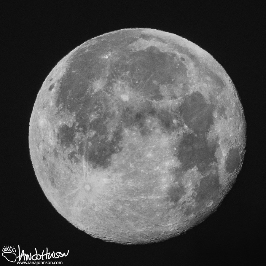 August 1st : Newly waning moon