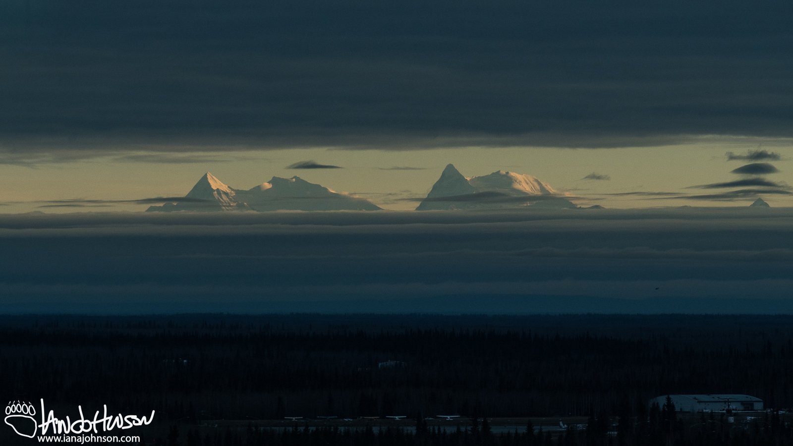 October 21st : Window to the Alaska Range