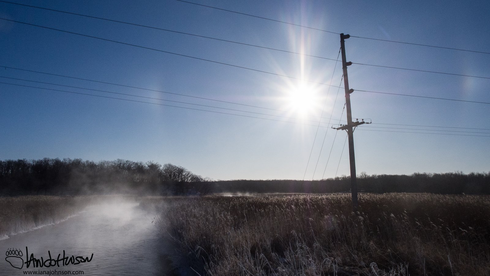 January 7th : A cold wind whips up mist from the river and pushes the windchills to 30 below.