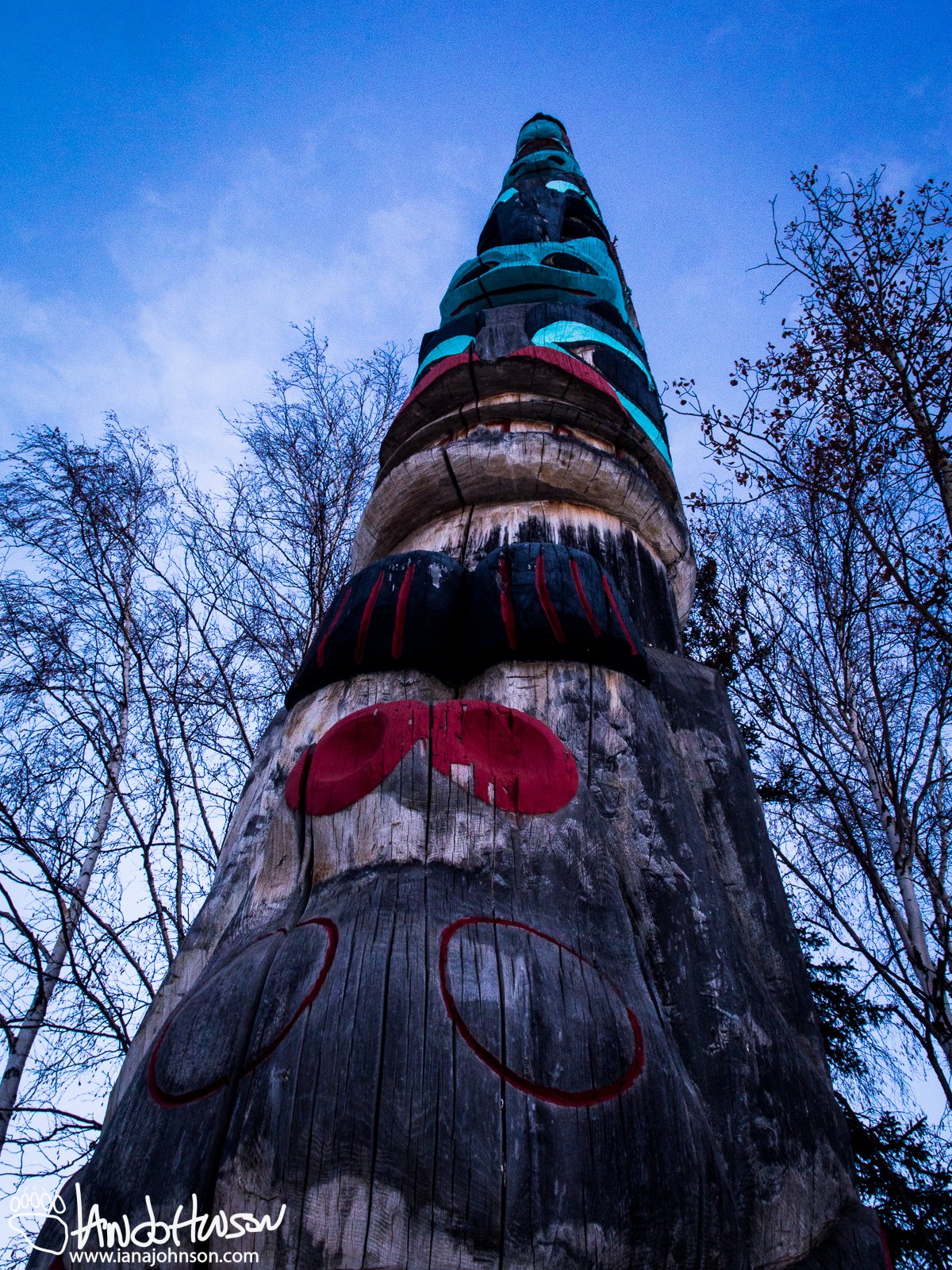 February 18th : Totem Pole at the University of Alaska Museum of the North