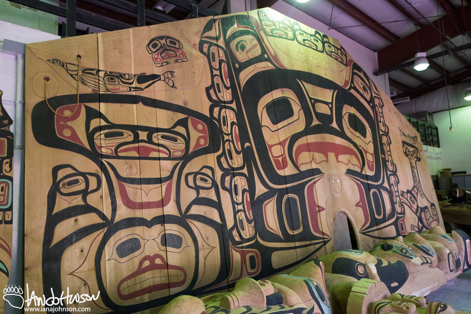 Tribal House, Glacier Bay, Screen, Hoonah, Gordon Greenwald