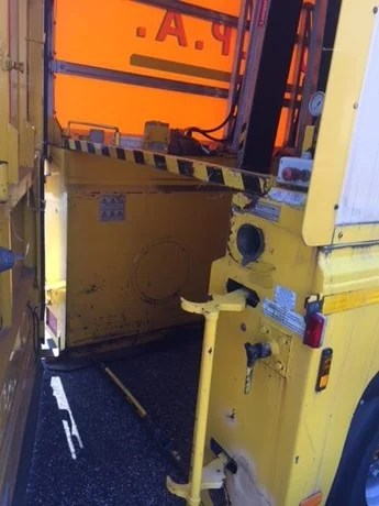 Semirimorchio porta vetro Lagendorf SGL3 2003, 3 assi