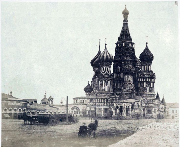 Тематическая фотография к материалу «Кто построил храм Василия Блаженного? Основные версии. Святой Блаженный Василий»