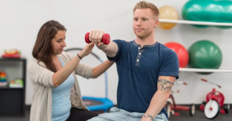 How to Heal a Torn Rotator Cuff Naturally: Active Recovery Tips for Athletes and Active Adults 3 How To Heal A Torn Rotator Cuff Naturally