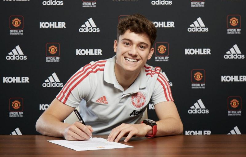 All the latest manchester united fc player transfer news, updates, and comments. Daniel James Manchester United Transfer Done Deal